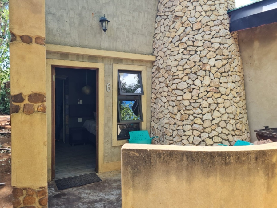 Commercial Property for Sale in Remhoogte AH North West